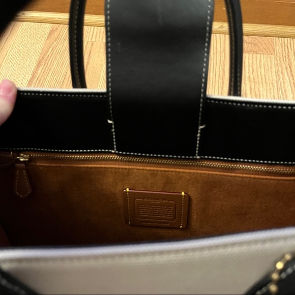 Coach Ace Tote Bag 35 - Picture 8 of 10